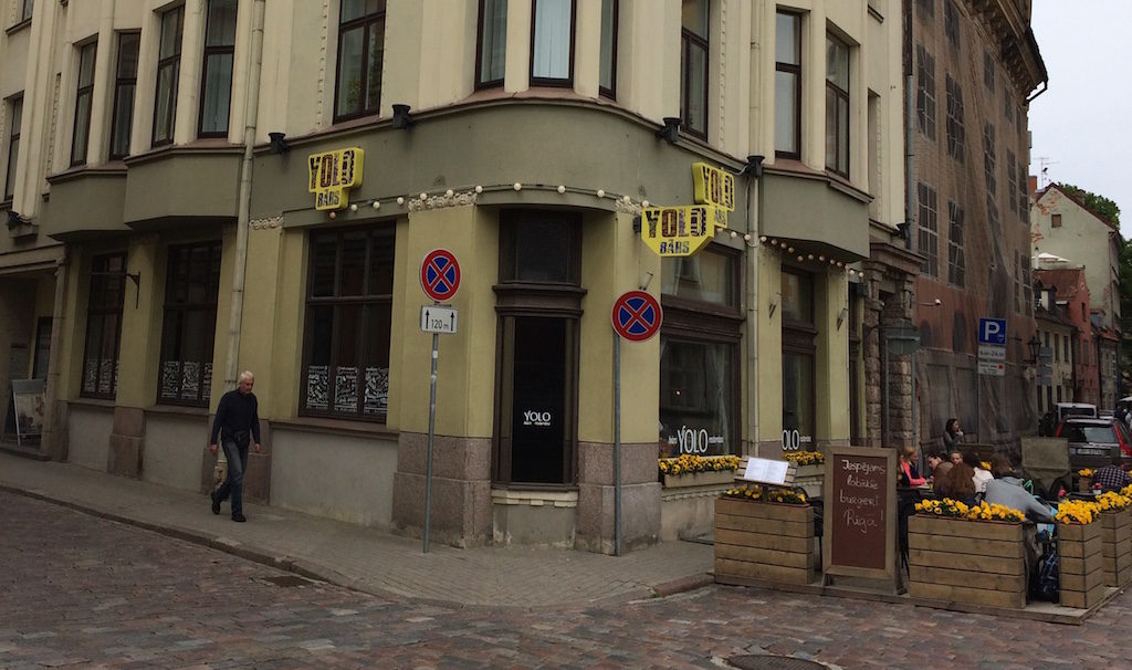 Yolo-Bar-Riga-2015