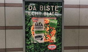 Foto eines Displays mit dem Slogan „Da biste blatt“
